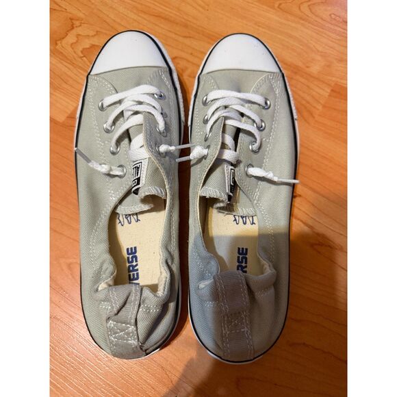 Converse - Picture 1 of 3